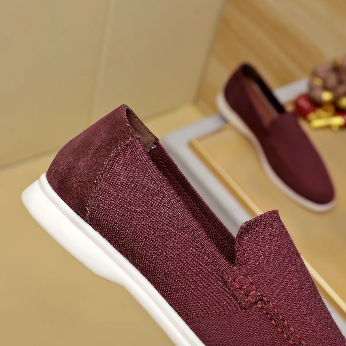 Men's Men's Shoes 💰 400 Loro PIana moccasin made of wish wool fabric. The upper is made of knitted fabric, made on a loom, and then attached to a rubber sole. The Rain System's water-repellent treatment enhances the shoe's functional design, while the suede details give the shoe a sense of elegance and sophistication. Made from Wish, fine wool from Australian and New Zealand Merino sheep 38-44